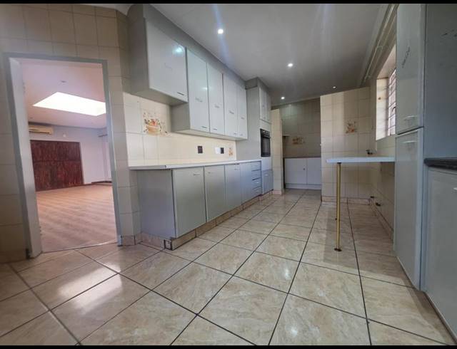 3 BEDROOM HOUSE FOR SALE IN BRACKENDOWNS